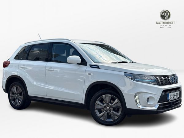 Suzuki Vitara Estate, Petrol, 2021, White