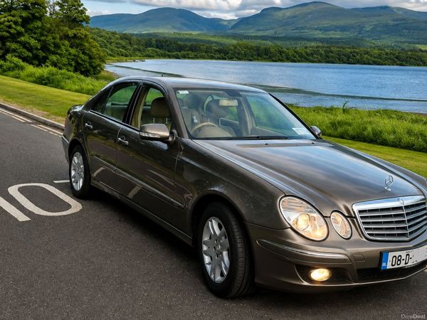 Mercedes-Benz E-Class Saloon, Petrol, 2008, Grey
