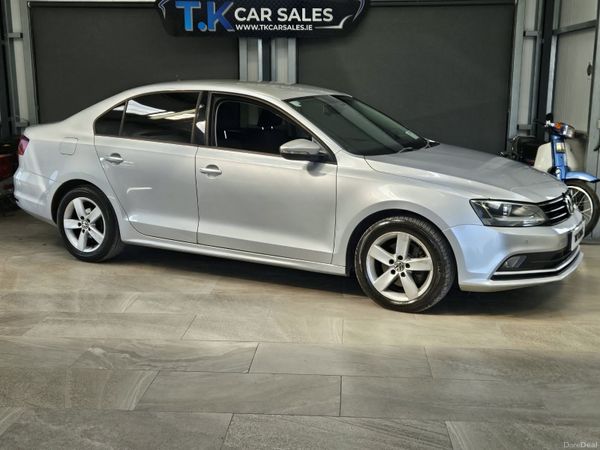 Volkswagen Jetta Saloon, Diesel, 2016, Silver