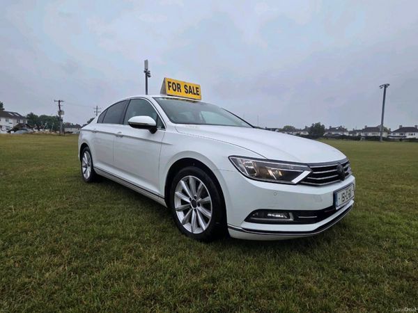 Volkswagen Passat Saloon, Diesel, 2015, White