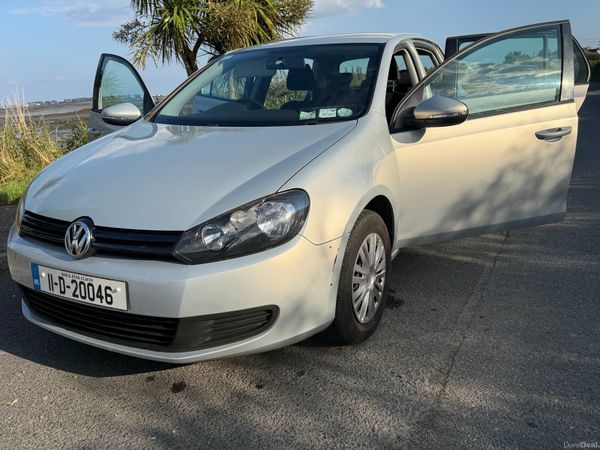 Volkswagen Golf Hatchback, Petrol, 2011, Silver
