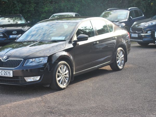 Skoda Octavia Saloon, Diesel, 2016, Black