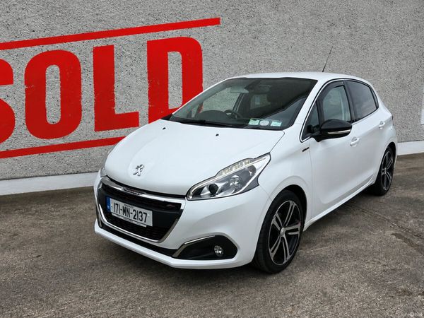 Peugeot 208 Hatchback, Diesel, 2017, White