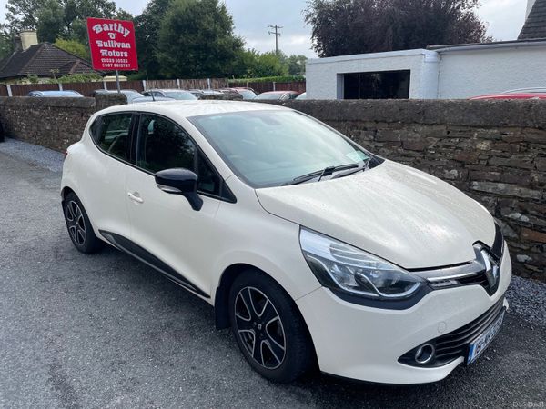 Renault Clio Hatchback, Petrol, 2016, Yellow