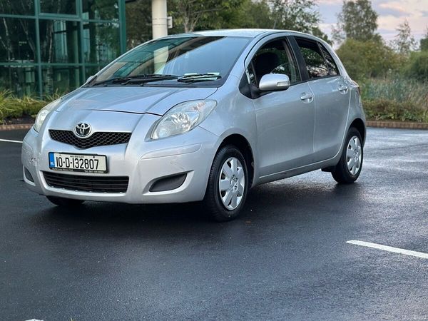 Toyota Vitz Hatchback, Petrol, 2010, Silver