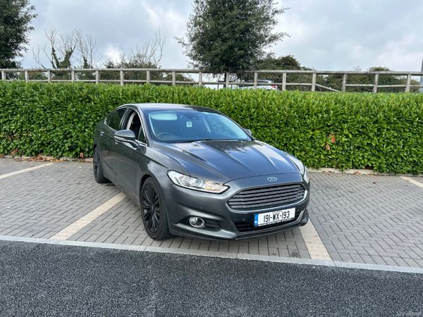 Ford Mondeo Hatchback, Diesel, 2019, Grey