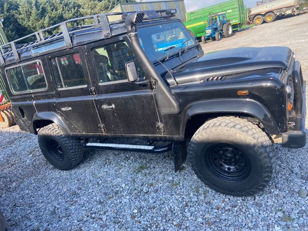 Land Rover Defender Pick Up, Diesel, 2013, Black