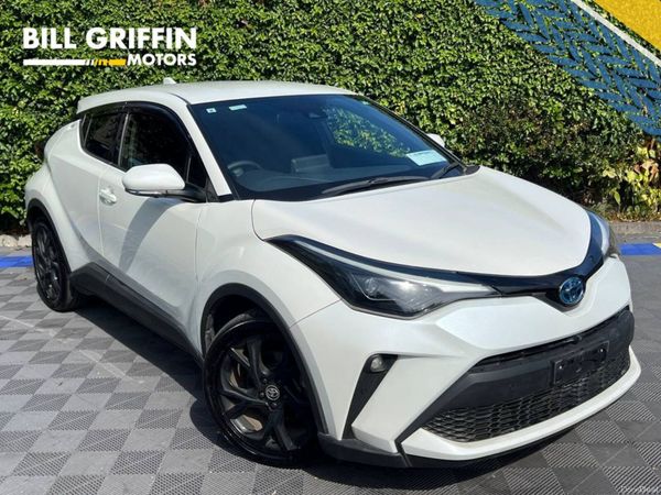 Toyota C-HR SUV, Petrol Hybrid, 2021, White