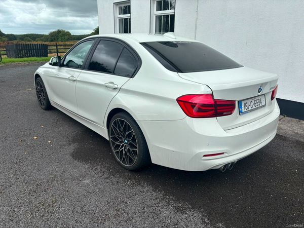 BMW 3-Series Saloon, Diesel, 2018, White