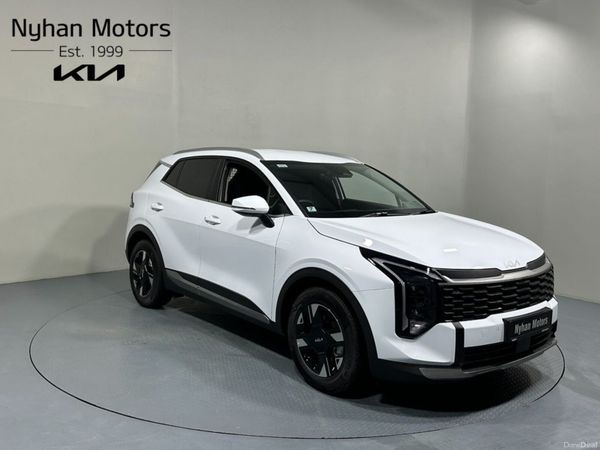 Kia Sportage SUV, Diesel Hybrid, 2026, White