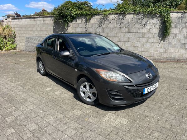 Mazda Mazda3 Saloon, Diesel, 2010, Grey