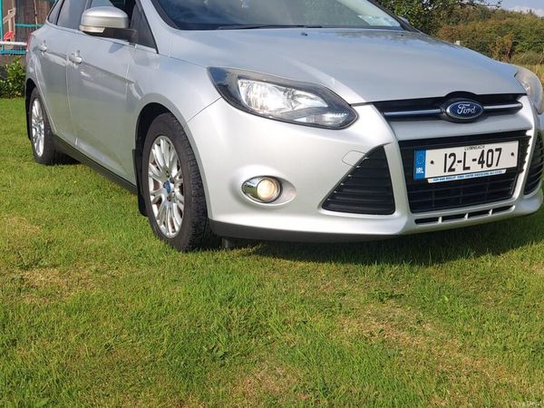 Ford Focus Saloon, Diesel, 2012, Silver