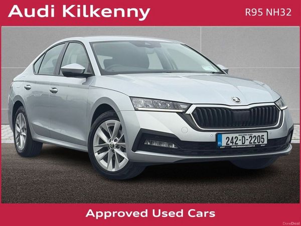 Skoda Octavia Saloon, Petrol, 2024, Grey