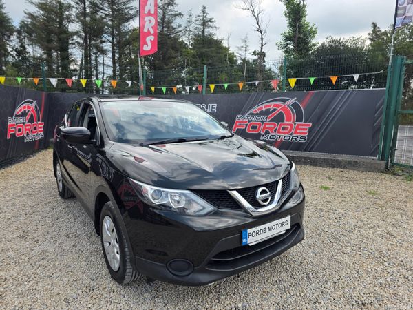 Nissan Qashqai Hatchback, Petrol, 2016, Black
