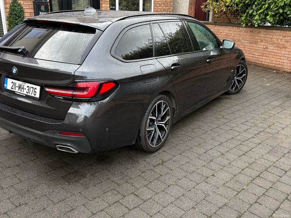 BMW 5-Series Estate, Diesel, 2021, Grey