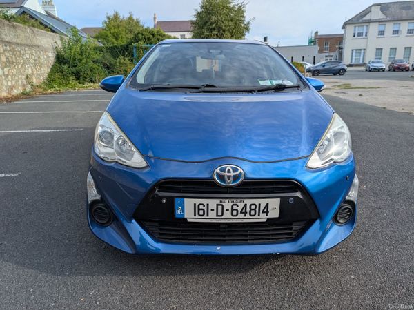 Toyota Aqua Hatchback, Petrol Hybrid, 2016, Blue