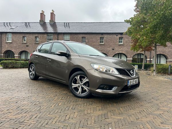 Nissan Pulsar Hatchback, Petrol, 2015, Brown
