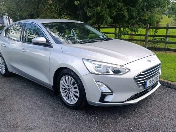 Ford Focus Hatchback, Diesel, 2019, Grey