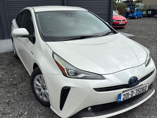 Toyota Prius Hatchback, Petrol Hybrid, 2020, White
