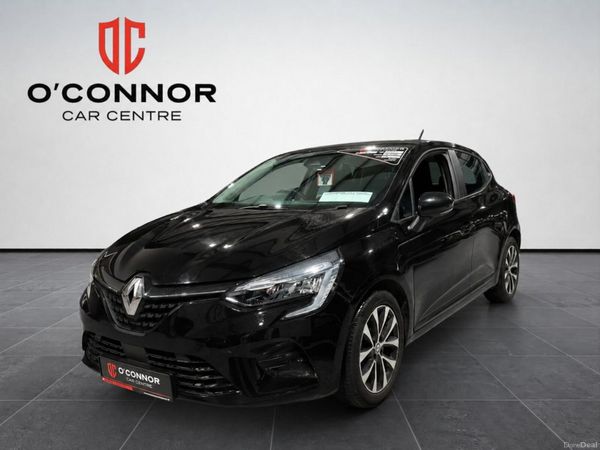Renault Clio Hatchback, Petrol, 2022, Black