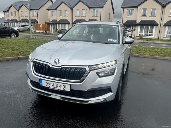 Skoda Kamiq Hatchback, Petrol, 2023, Grey