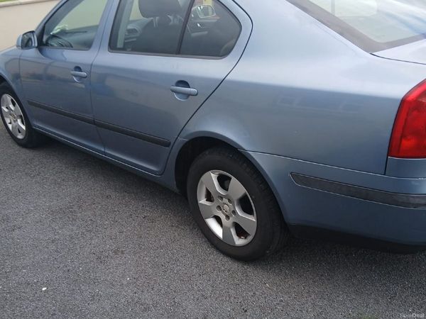 Skoda Octavia Hatchback, Petrol, 2008, Grey