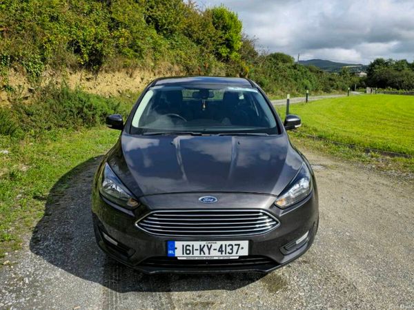 Ford Focus Hatchback, Diesel, 2016, Grey