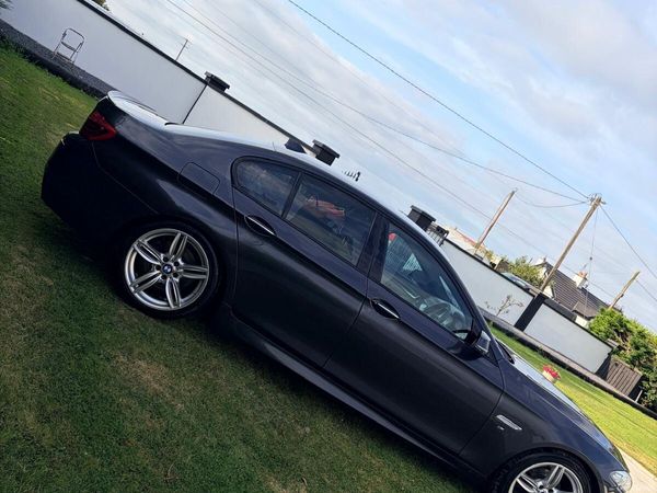 BMW 5-Series Saloon, Diesel, 2015, Grey