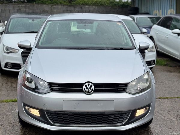 Volkswagen Polo Hatchback, Petrol, 2012, Silver
