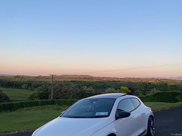 Volkswagen Scirocco Hatchback, Diesel, 2009, White