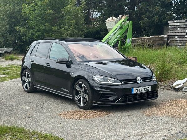 Volkswagen Golf Hatchback, Petrol, 2019, Black