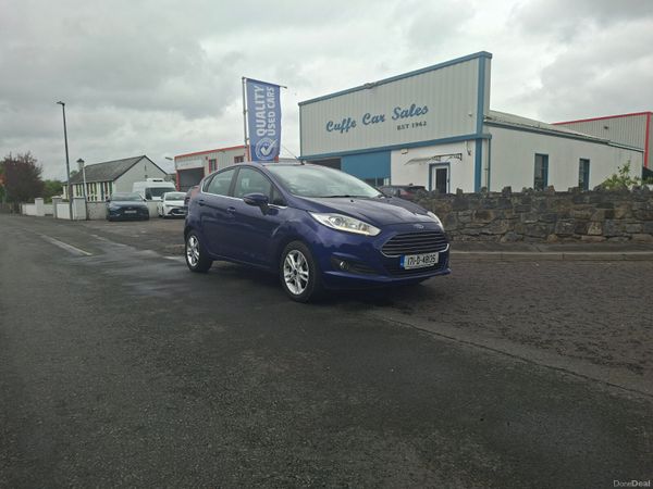 Ford Fiesta Hatchback, Petrol, 2017, Blue