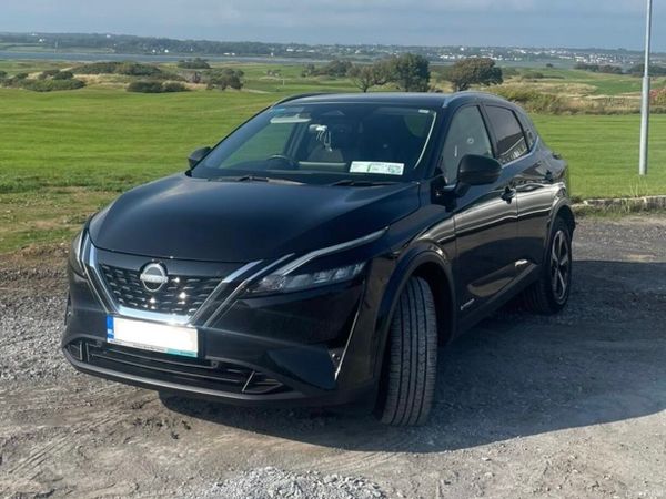 Nissan Qashqai MPV, Petrol Hybrid, 2023, Black