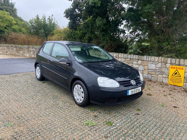 Volkswagen Golf Hatchback, Petrol, 2009, Black