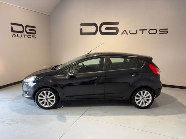 Ford Fiesta Hatchback, Diesel, 2015, Black