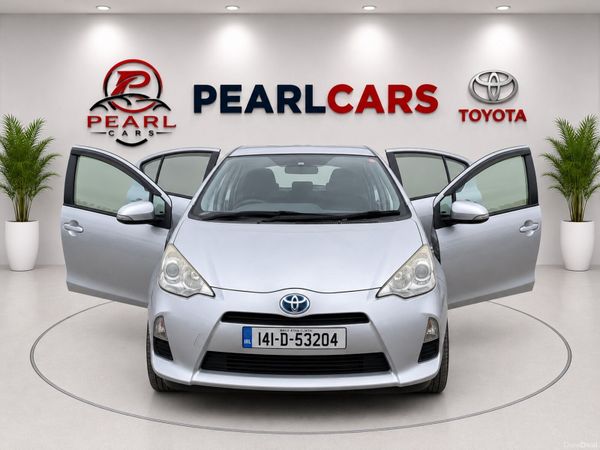 Toyota Aqua Hatchback, Petrol Hybrid, 2014, Silver