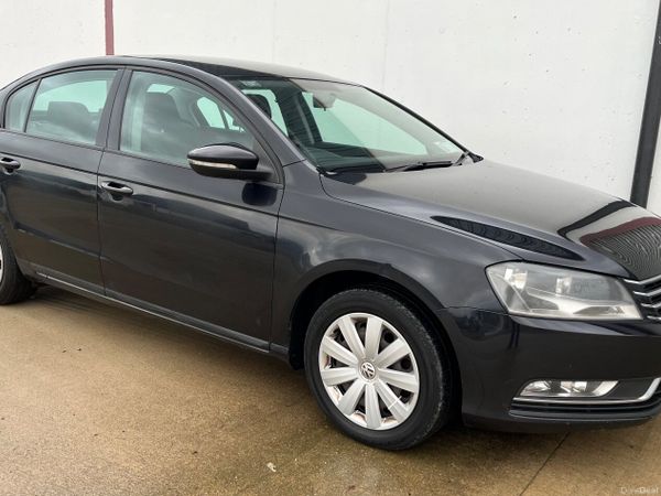 Volkswagen Passat Saloon, Diesel, 2013, Black