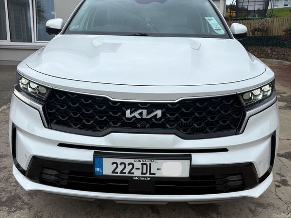 Kia Sorento SUV, Petrol Plug-in Hybrid, 2022, White