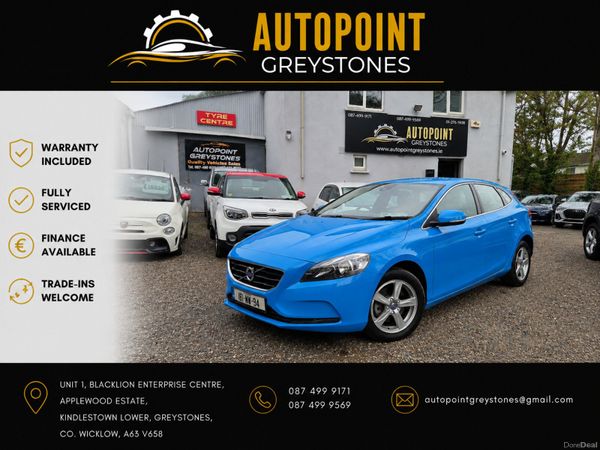 Volvo V40 Hatchback, Diesel, 2016, Blue