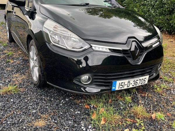 Renault Clio Hatchback, Petrol, 2015, Black