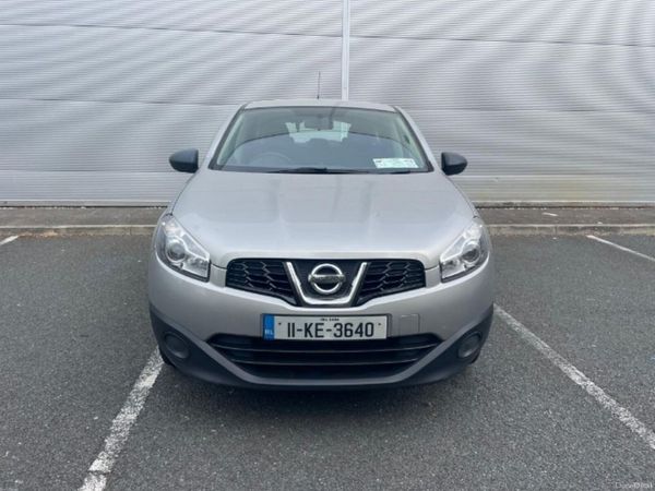 Nissan Qashqai Hatchback, Diesel, 2011, Silver