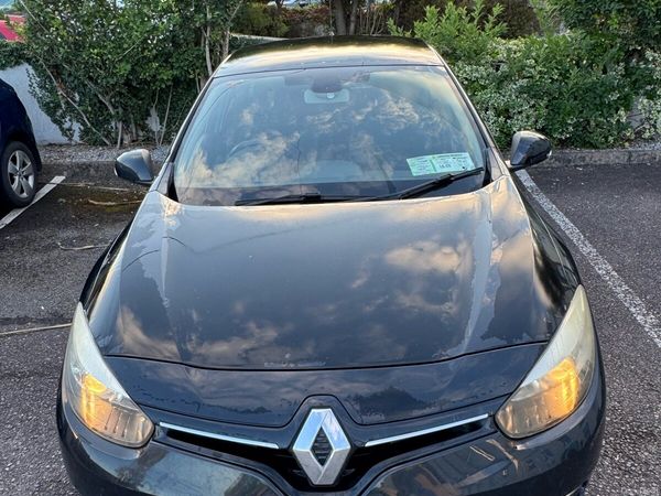 Renault Fluence Saloon, Diesel, 2013, Black