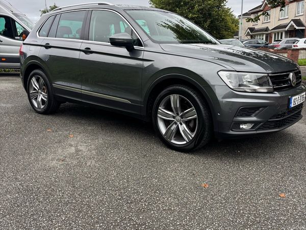 Volkswagen Tiguan SUV, Petrol, 2019, Grey
