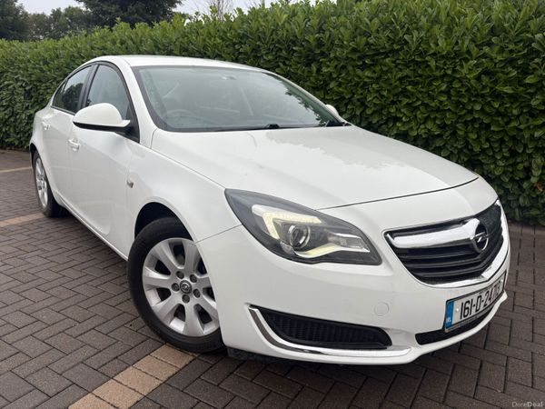 Opel Insignia Saloon, Diesel, 2016, White
