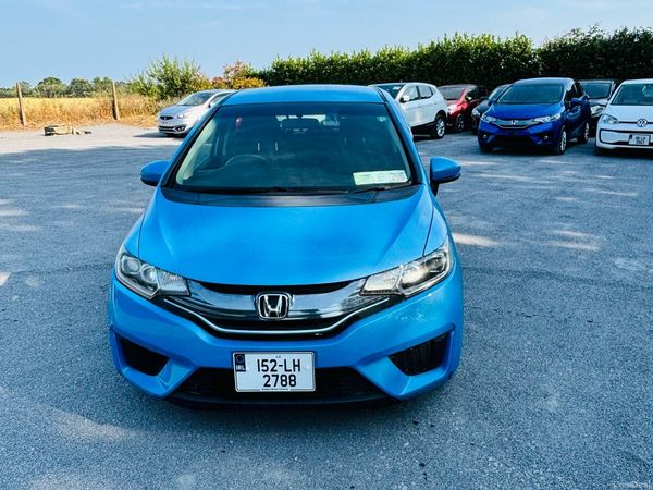 Honda Fit Hatchback, Petrol Hybrid, 2015, Blue