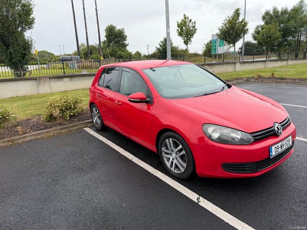 Volkswagen Golf Hatchback, Diesel, 2009, Red