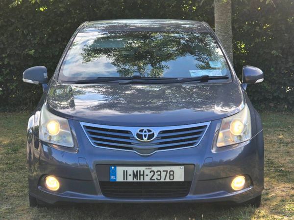 Toyota Avensis Saloon, Diesel, 2011, Blue