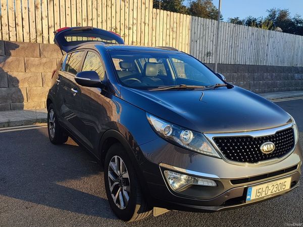 Kia Sportage SUV, Diesel, 2015, Silver
