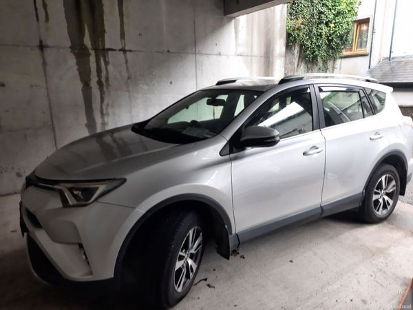 Toyota RAV4 SUV, Diesel, 2016, Silver