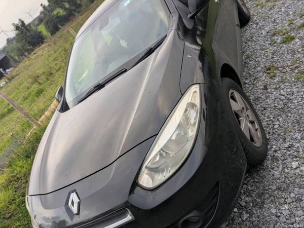 Renault Fluence Saloon, Diesel, 2011, Black